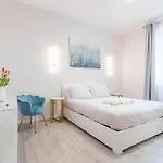 Apartamento 10 Min From Termini Sisters Cozy
