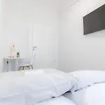 10 Min From Termini Sisters Cozy Apartamento