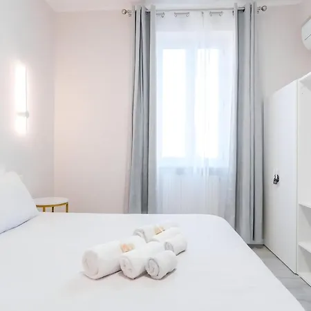 10 Min From Termini Sisters Cozy Apartamento Roma