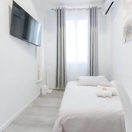 10 Min From Termini Sisters Cozy Apartamento *